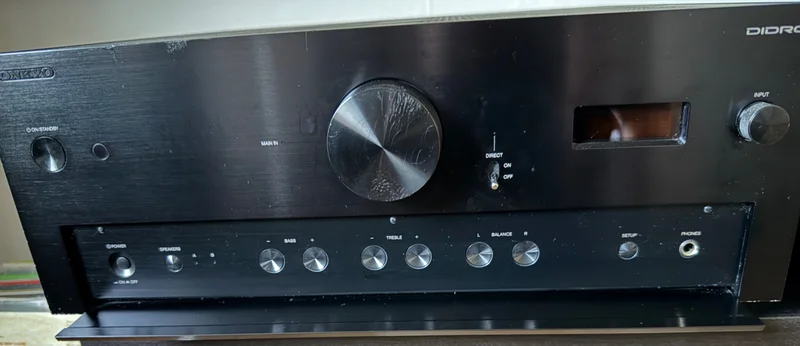 Onkyo A-9000R &ndash; High-End stereof&ouml;rst&auml;rkare (140W/4 ohm) - Bild 2 av 4