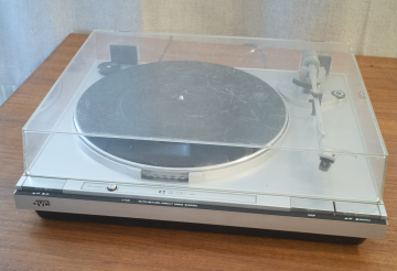 JVC L-A31 Direktdriven skivspelare med auto retur