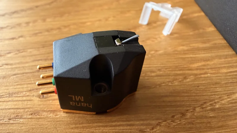 Hana ML - Bild 1 av 1