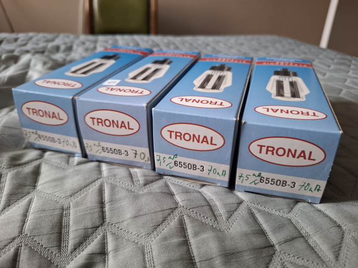 6550 B-3 Matchad kvartett, TRONAL (Svetlana) Clear Tops