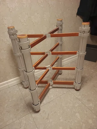 Mycket fint Solid Tech Rack Of Silence-4 Överstahyllan ...