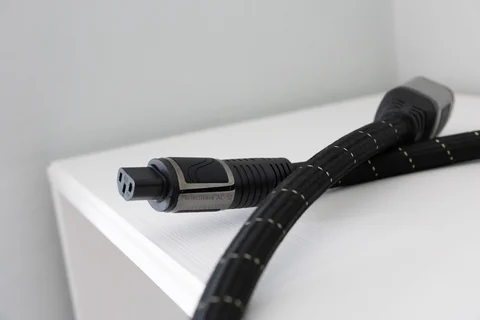 PS Audio PerfectWave AC-12 8AWG