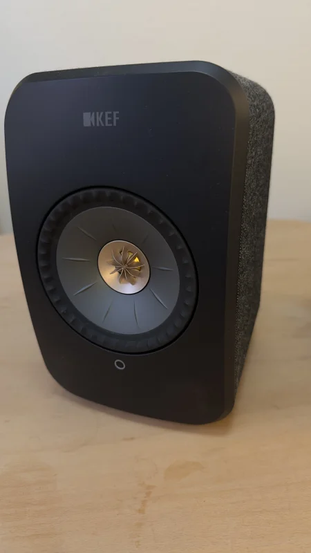 KEF LSX II svart tyg - Bild 1 av 4