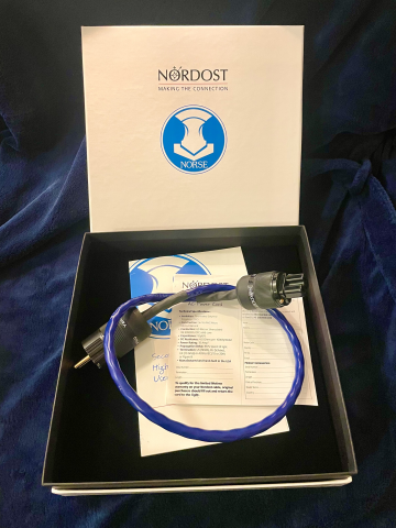 Nordost Blue Heaven Strömkabel 