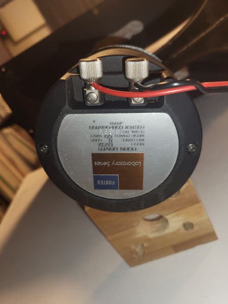 Mycket väljudande högtalare Mycket väljudande högtalare - Bild 7 av 9