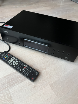 Denon DBT-1713UD Blu-ray spelare