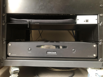 Roksan Caspian M1 Power Amplifier - Bild 1 av 2