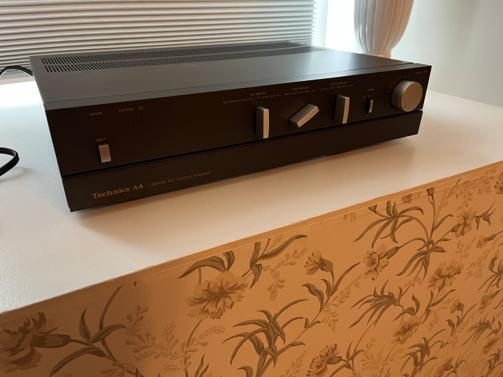 Technics SU-A4 försteg