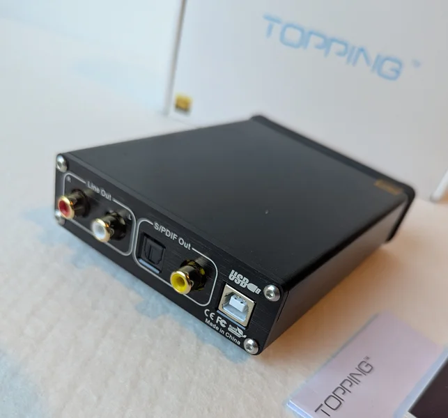Topping D10s DAC &ndash; USB-S/PDIF converter -  i nyskick - Bild 2 av 3