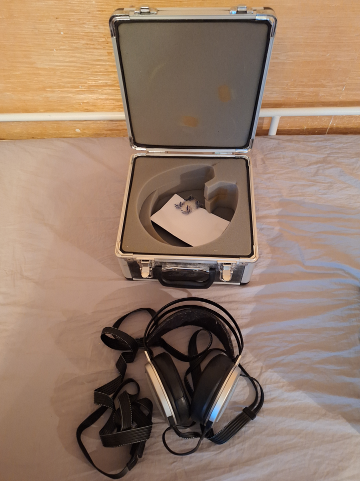 STAX SR-007A