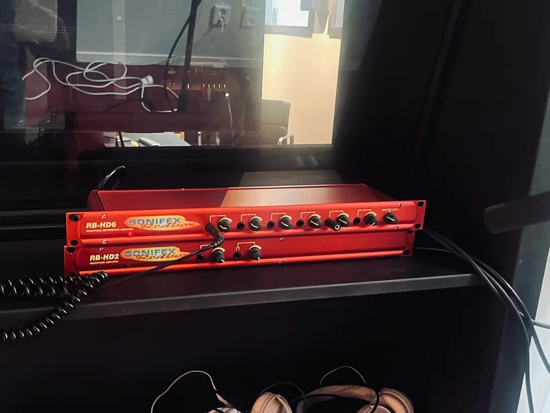 Unik m&ouml;jlighet &ndash; komplett 5.1 ljudstudio till salu - Stockholm - Kuva 10 / 14