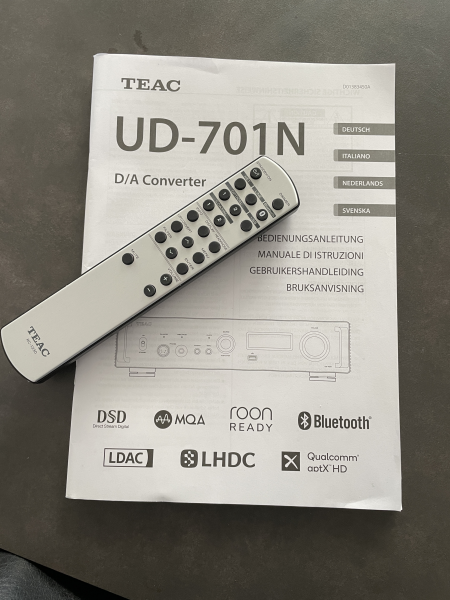 TEAC UD-701N Streamer/DAC/Försteg/Hörlursförstärkare i toppskick TEAC UD-701N Streamer/DAC/Försteg/Hörlursförstärkare i toppskick - Bild 4 av 5