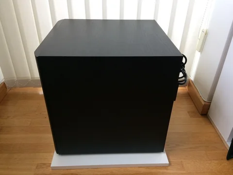 BOWERS & WILKINS "SubWoofer" ASW600 (10-tums) B&W / Fint Skick.!