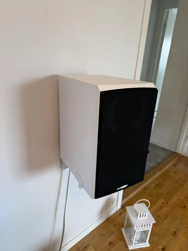 Dynaudio Emit 20 - Bild 8 av 11