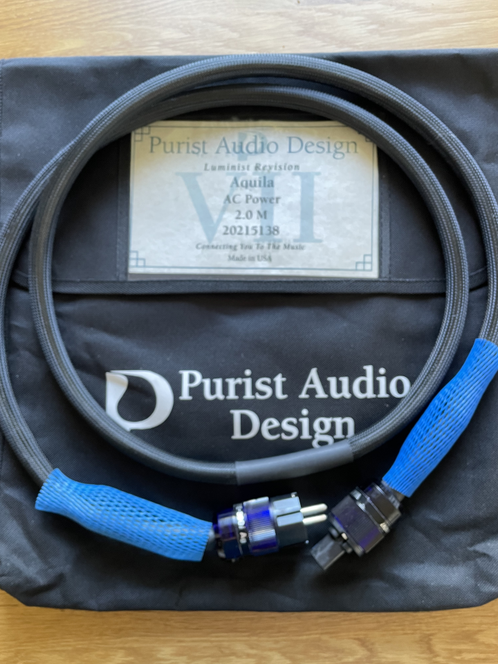  Purist Audio Design  Aquila nätkabel