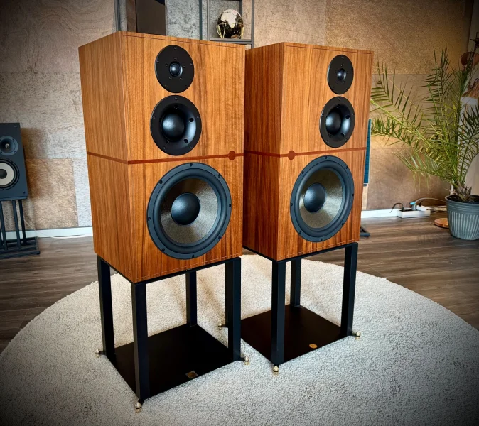 Revival Audio ATALANTE 5 - Demoex - Bild 1 av 3