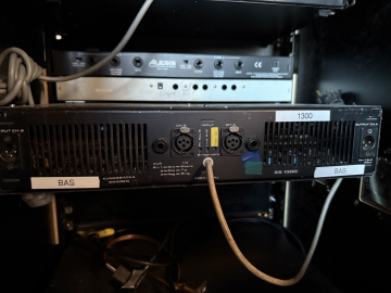 Lab.gruppen + Peavey steg
