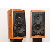 Sonus Faber Cremona Auditor med stativ