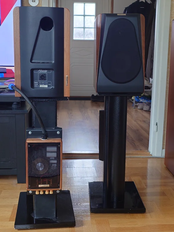 Aliante one hex limited  - Bild 1 av 1