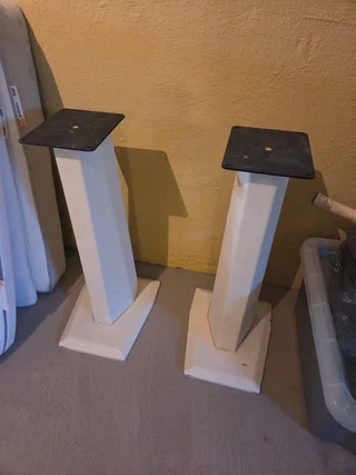 Stativ skänkes