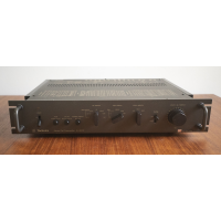 Technics SU-9070 - Stereo Flat Pre-amplifier (1976-81)