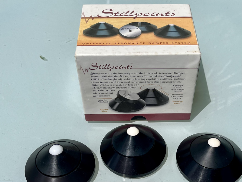 Stillpoints Universal Resonance Dampers w. Risers - Bild 2 av 2