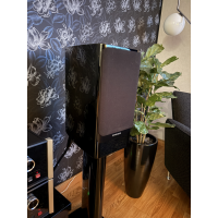 Dynaudio Contour 20 High Gloss Black.