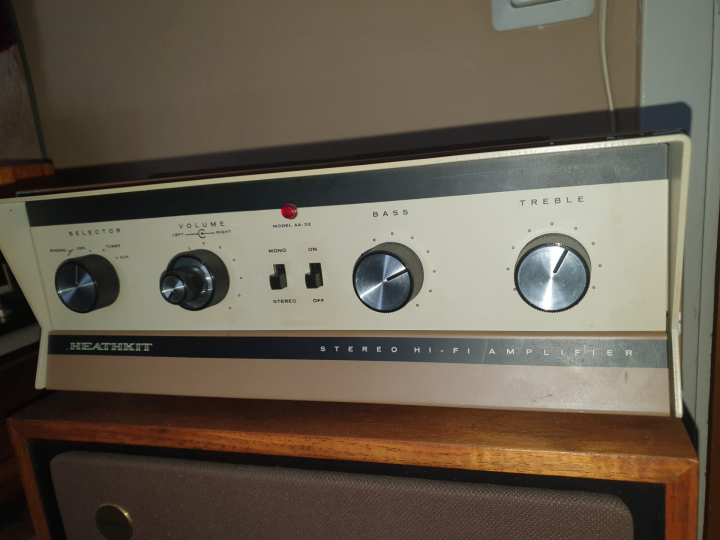 Heatkit AA-32