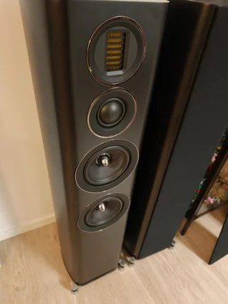 Wharfedale EVO 4.4 golvhögtalare