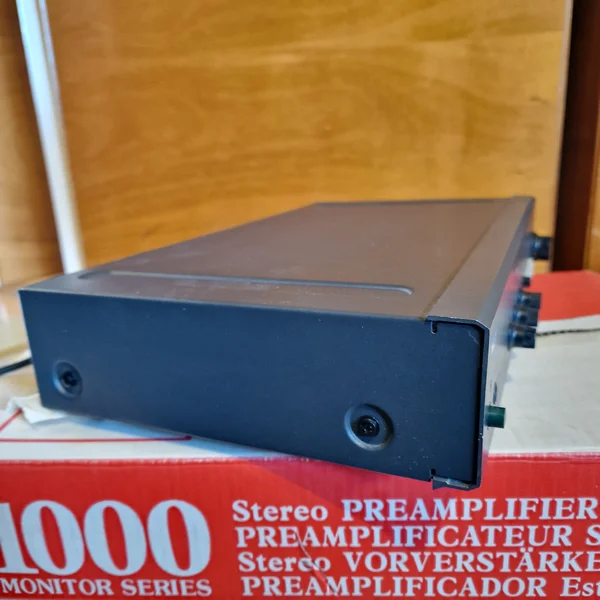 NAD 1000 - Bild 4 av 5