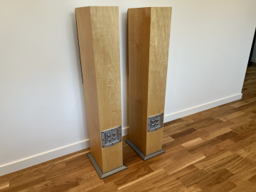 Audiovector K3 Super, Maple finish