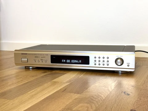 Denon TU-255 Tuner