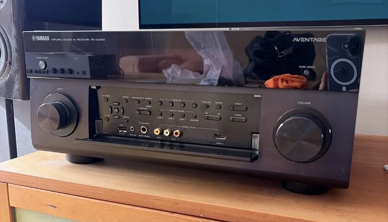 Yamaha hemmabioreceiver svart RX-A3060 - Bild 3 av 5