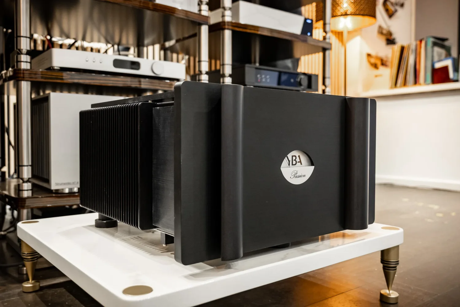 Begagnad YBA Passion 1000 Stereoslutsteg