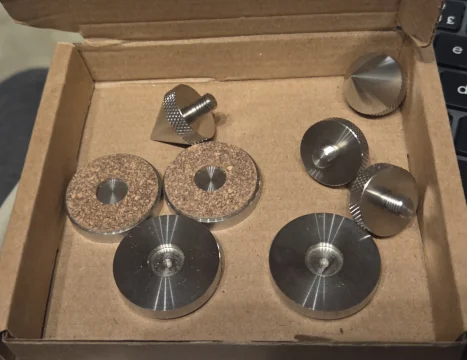 Isotek/blue horizon shoe and spikes M6