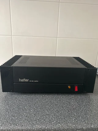 Haffler D-200