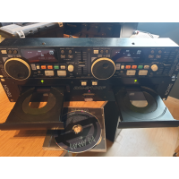 Denon DN-2100F dubbel-CD / DJ