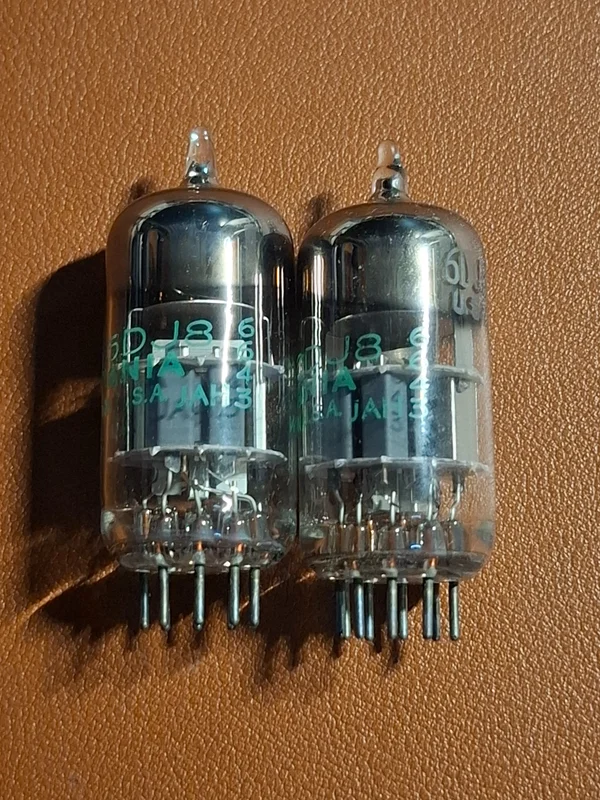 Sylvania JHS 6DJ8 (ECC88) NOS Matchat Par 1966 &ndash; Milit&auml;rspec. - Bild 5 av 9