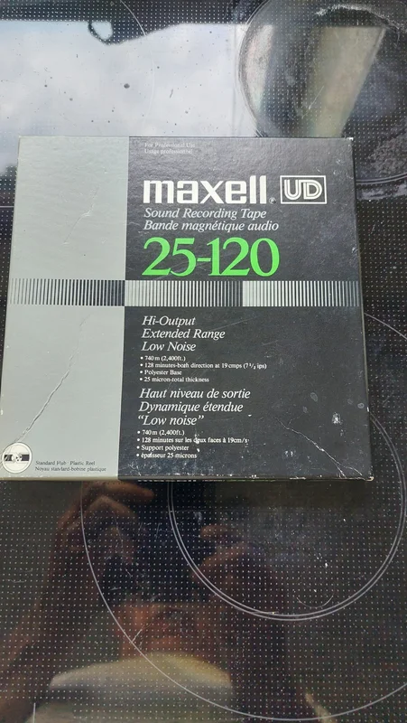Maxell UD - Bild 1 av 2