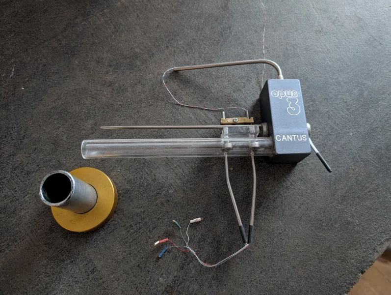 Cantus - Bild 1 av 2