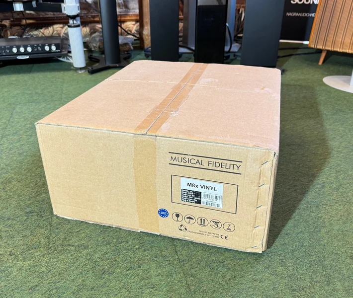 Reserverad / Musical Fidelity M8x Vinyl / obruten f&ouml;rpackning - Bild 2 av 2