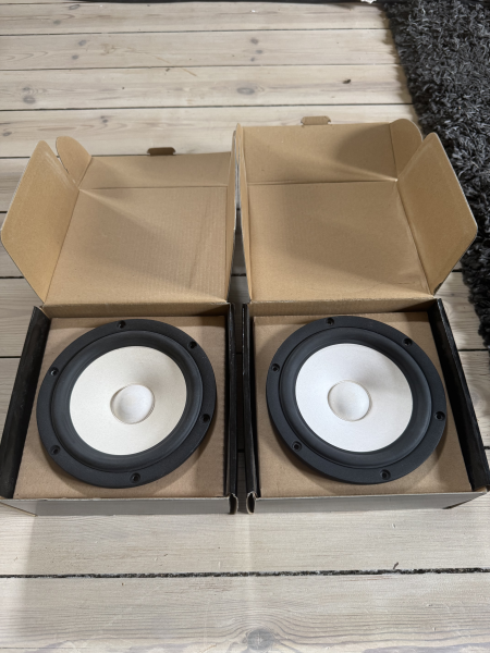 Satori MR16PNW-4 2st 6,5” nyskick. Satori MR16PNW-4 2st 6,5” nyskick. - Bild 1 av 7