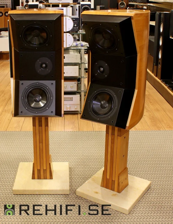 Usher CP-777 Usher CP-777 - Bild 1 av 1