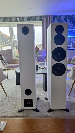 Dynaudio Emit 50, Dynaudio Emit 25