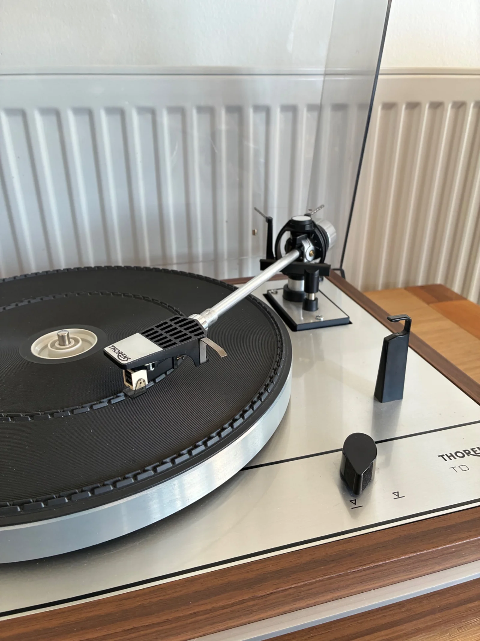 Thorens TD-165 Thorens TD-165 - Bild 4 av 6