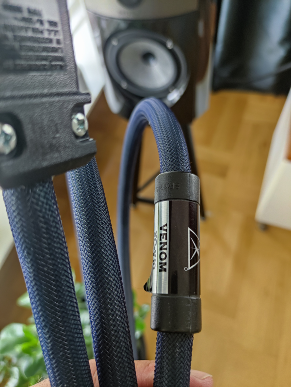 Shunyata Venom XC 10 C19  - Bild 2 av 5