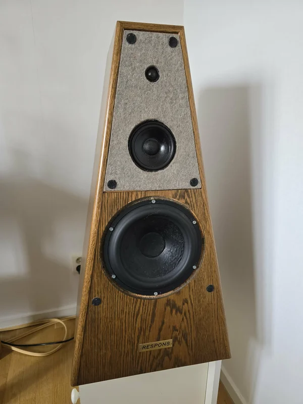 Respons Baby Grand - Bild 1 av 2