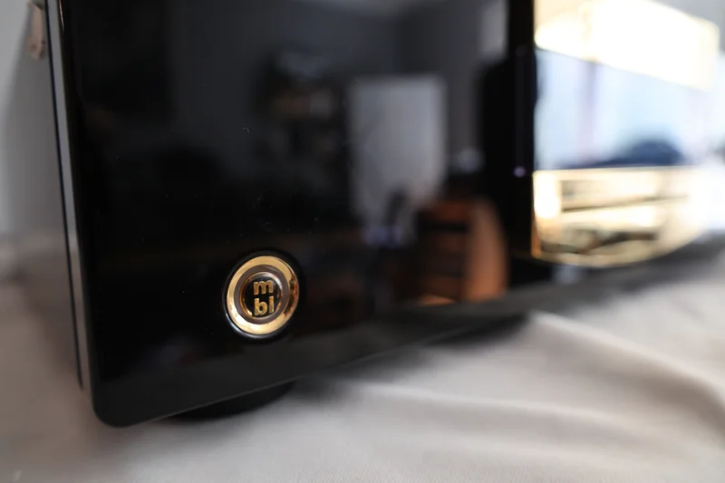 MBL CD-DAC C31 Black/Gold MBL CD-DAC C31 Black/Gold - Bild 3 av 5