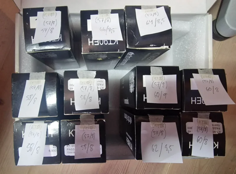 11 stycken Electro Harmonix KT90EH. Testade med bra match. - Bild 1 av 3