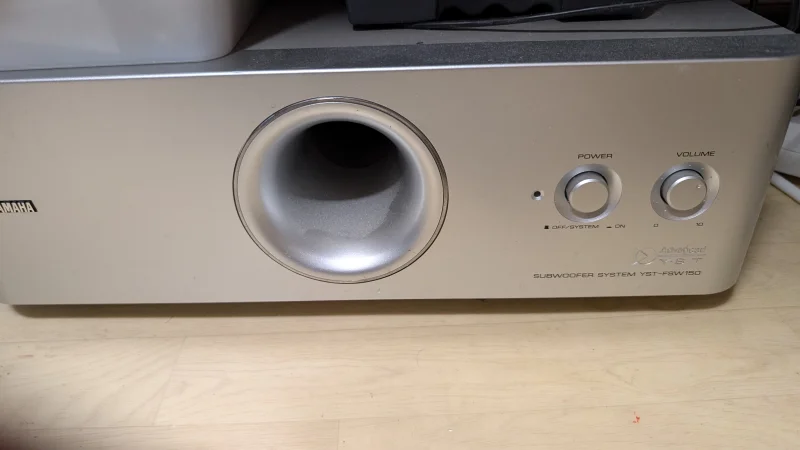 Yamaha YST-FSW150 subwoofer  - Bild 1 av 1